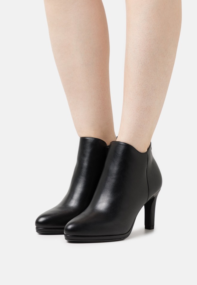 Gabour | Talons Classiques Exclusifs Rouges